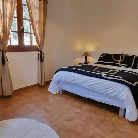 Marie-ange Entre Et Montagne Санта-Люсьа-ди-Морьяни