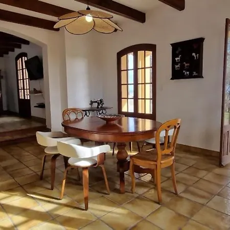 Marie-ange Entre Et Montagne Villa