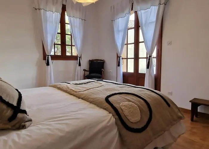 Marie-ange Entre Et Montagne Santa-Lucia-di-Moriani